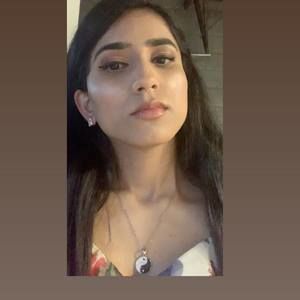 Meet your Posher, Ashima